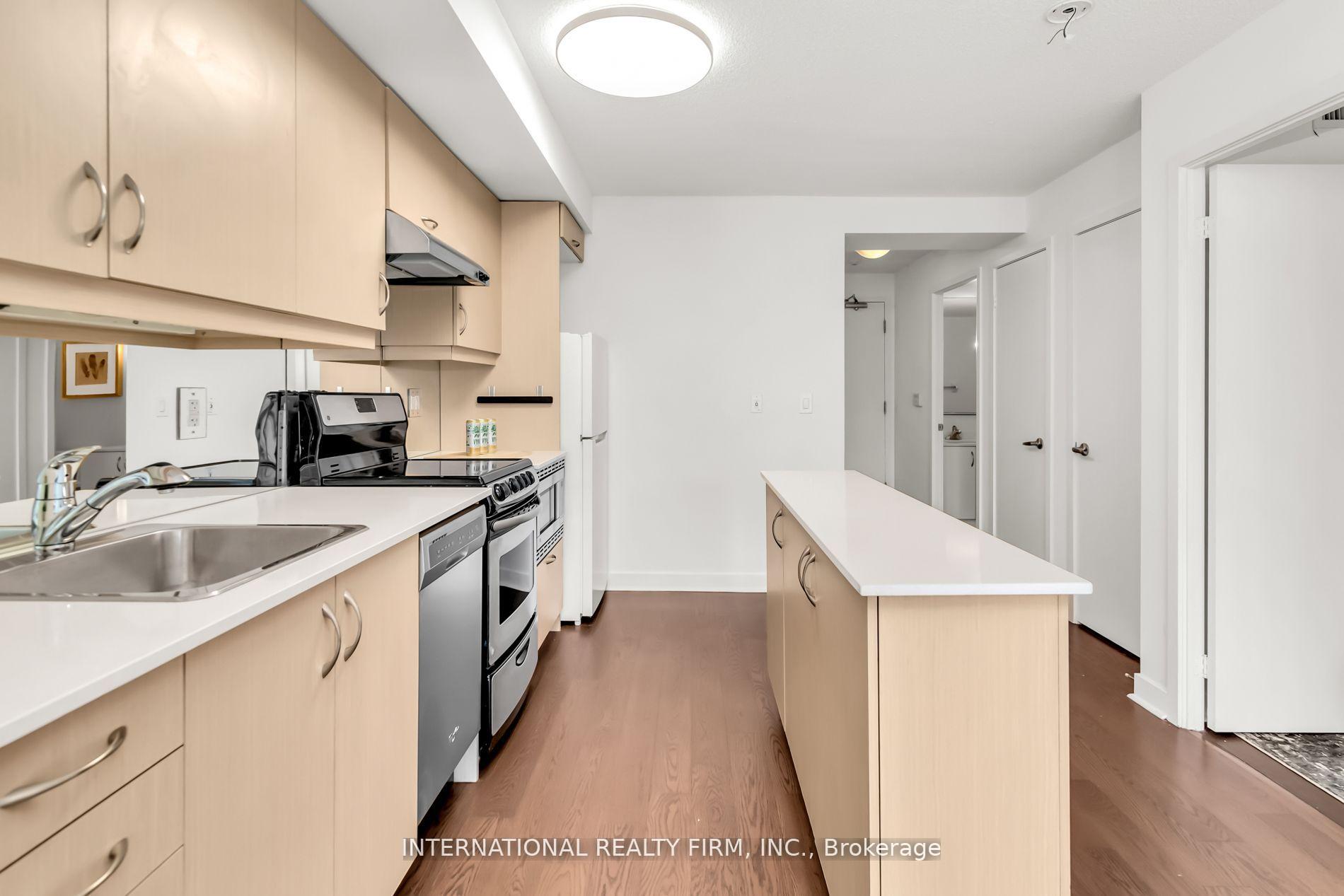Photo 13 of Unit 809, 320 Richmond Street E, Toronto, Moss Park — HOMEH