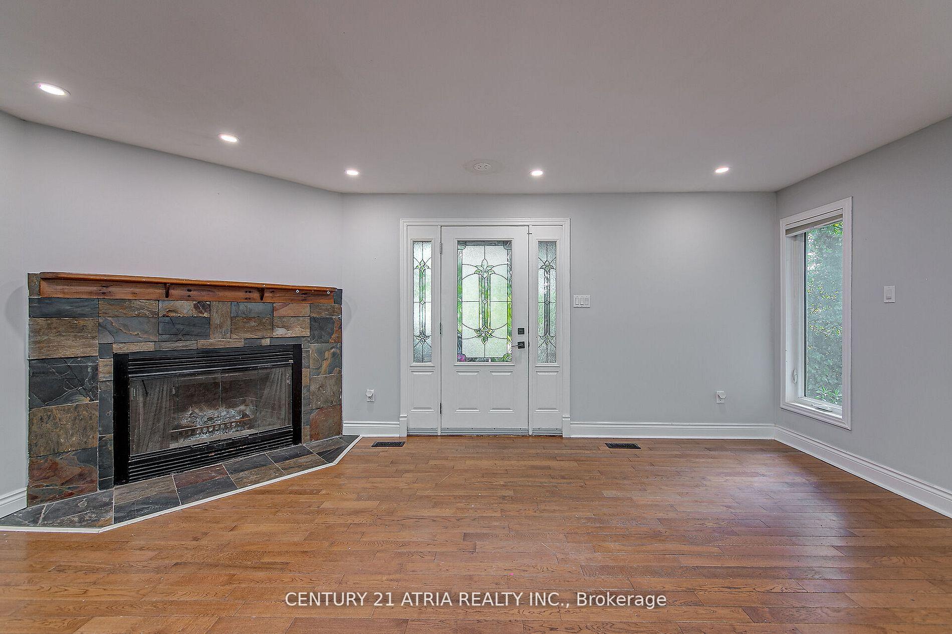 Photo 4 of 2070 St. Paul Road, Innisfil, Alcona — HOMEH