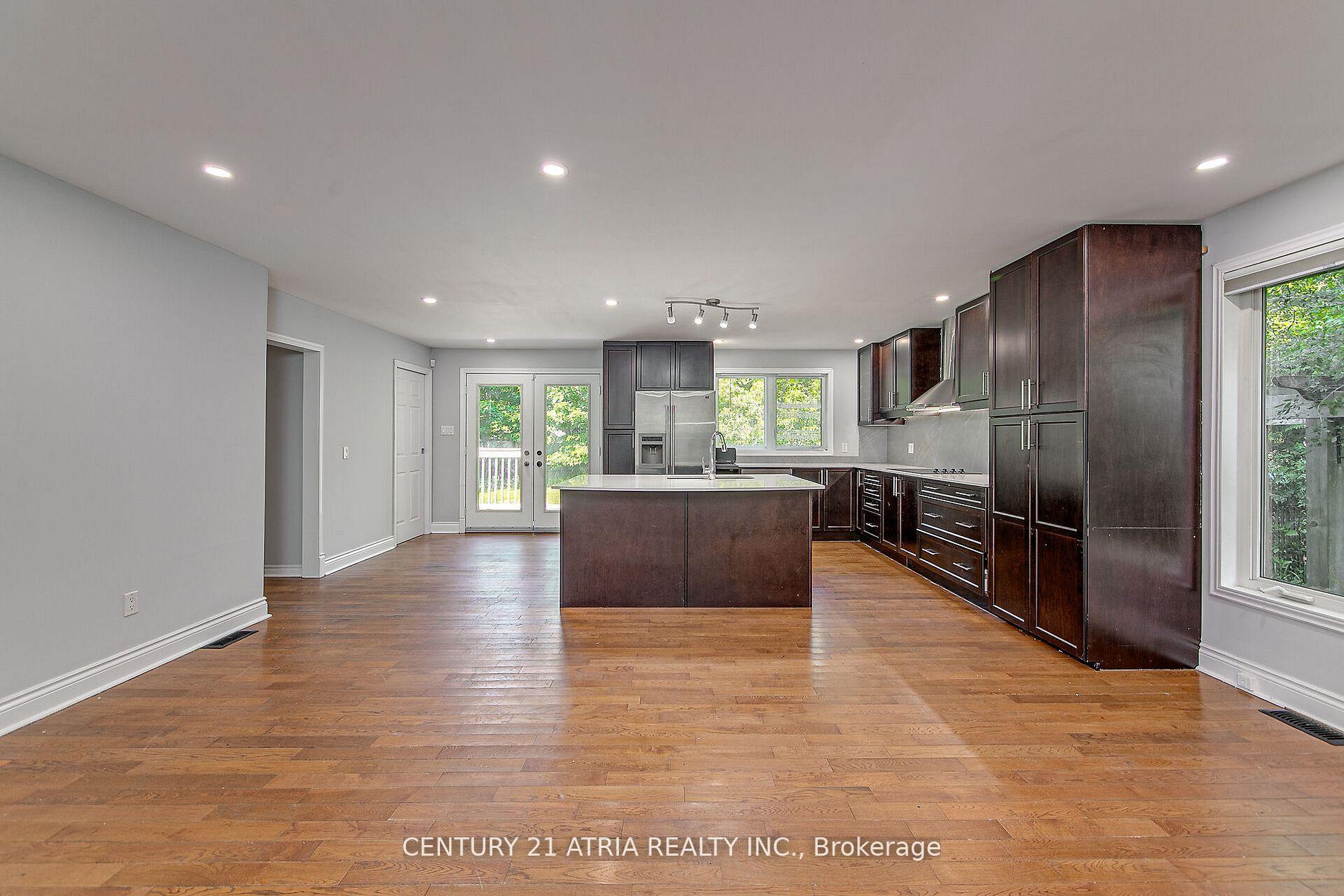 Photo 6 of 2070 St. Paul Road, Innisfil, Alcona — HOMEH