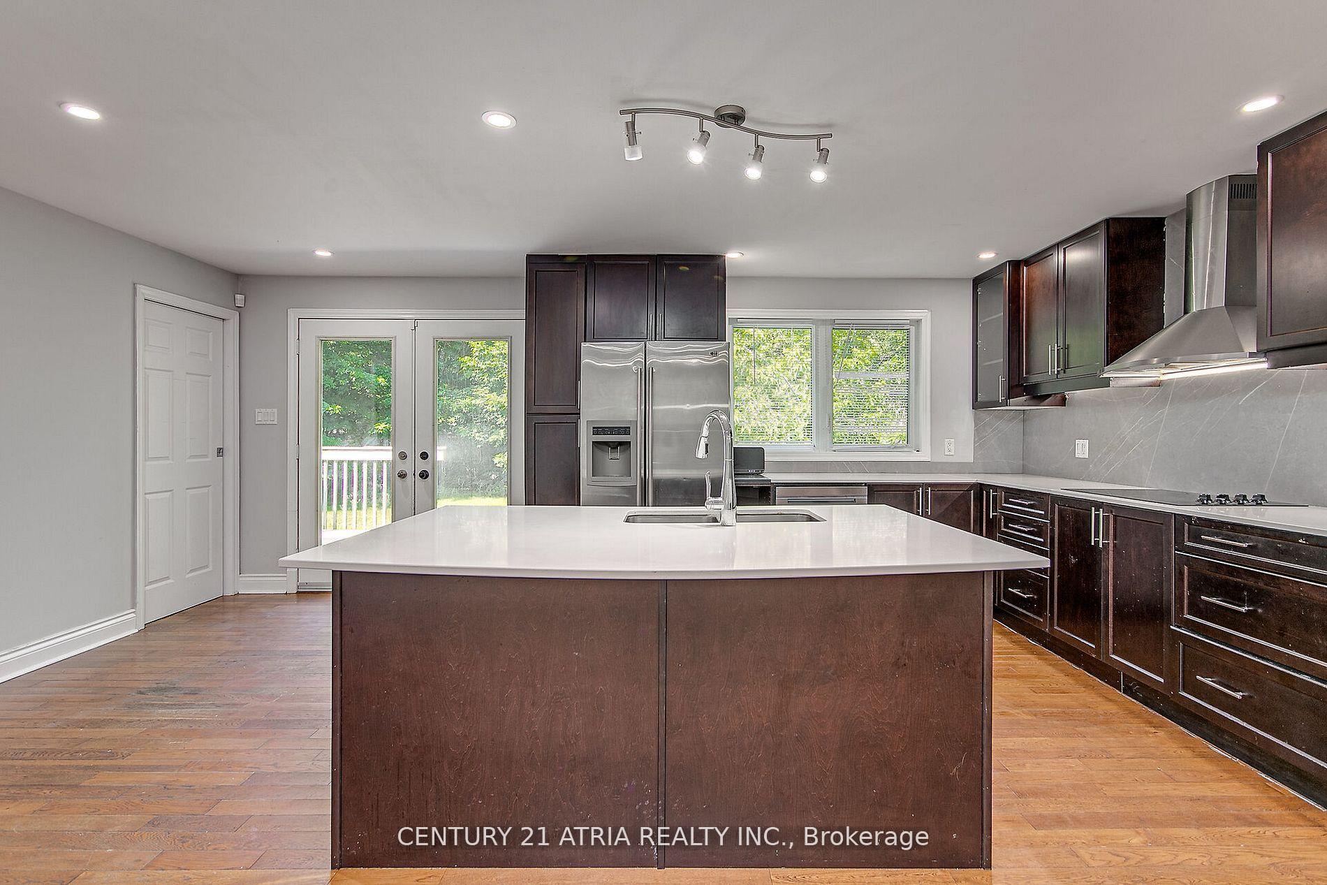 Photo 10 of 2070 St. Paul Road, Innisfil, Alcona — HOMEH