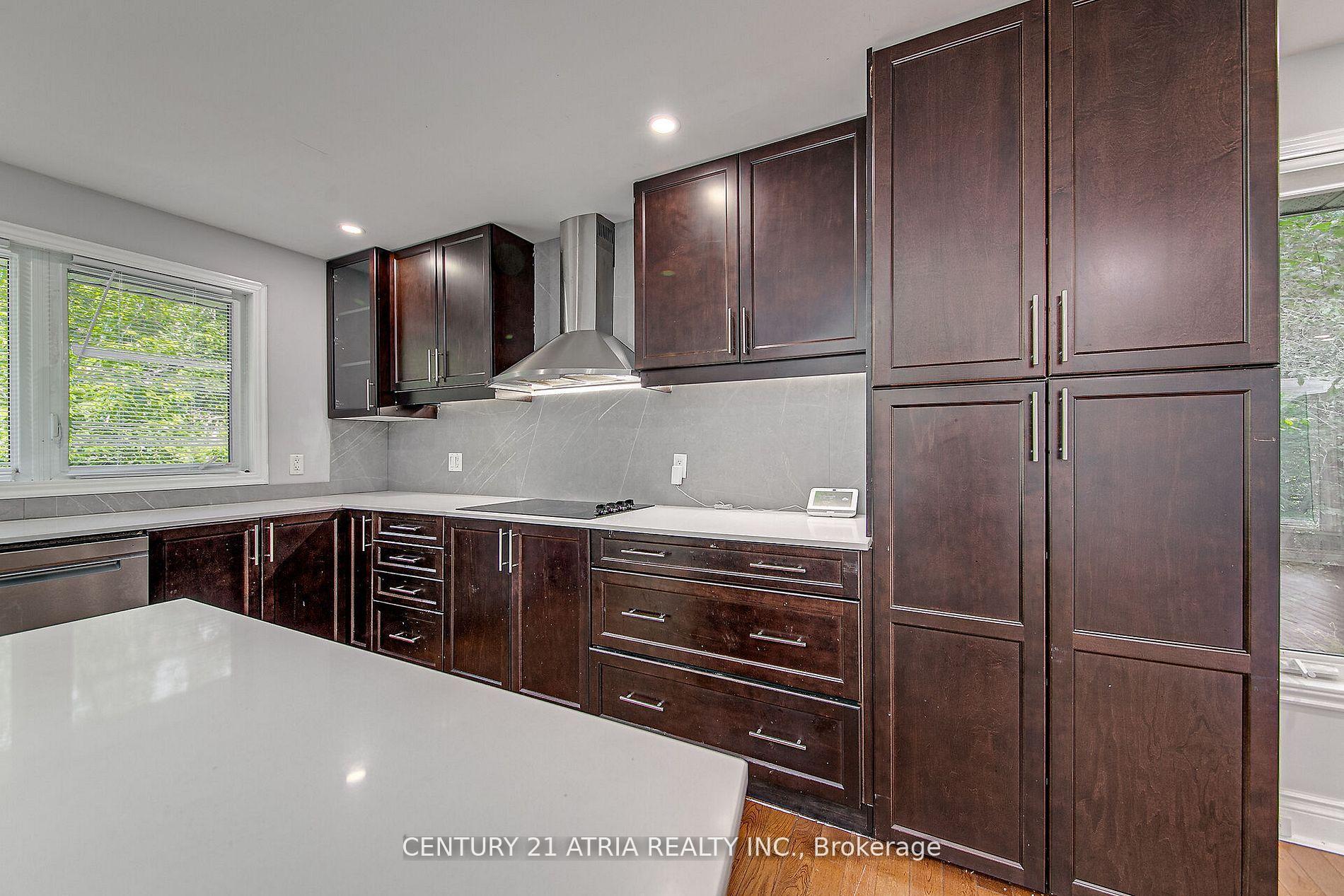 Photo 11 of 2070 St. Paul Road, Innisfil, Alcona — HOMEH