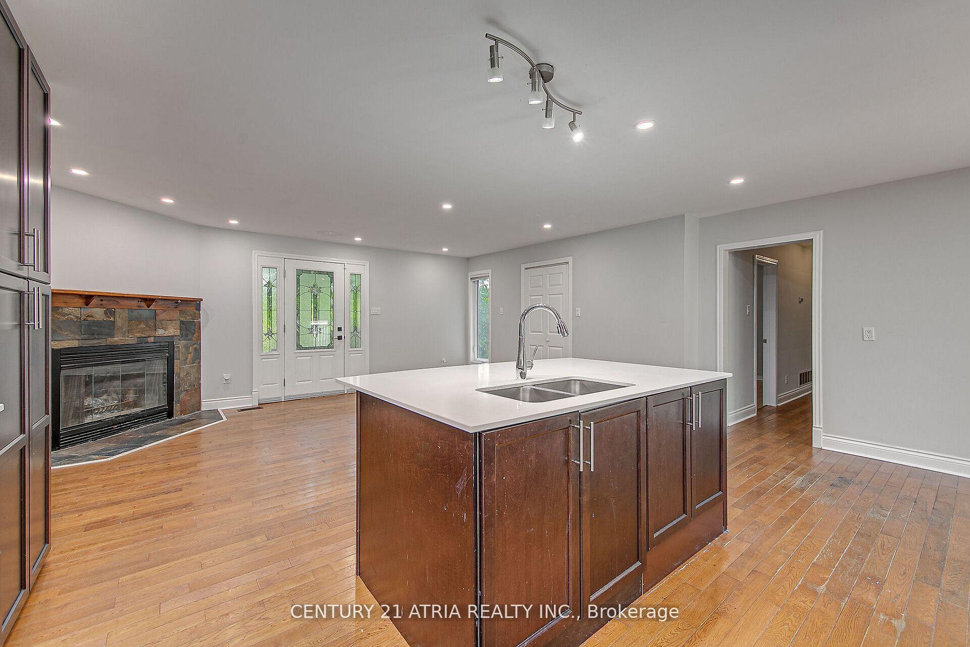 Photo 14 of 2070 St. Paul Road, Innisfil, Alcona — HOMEH