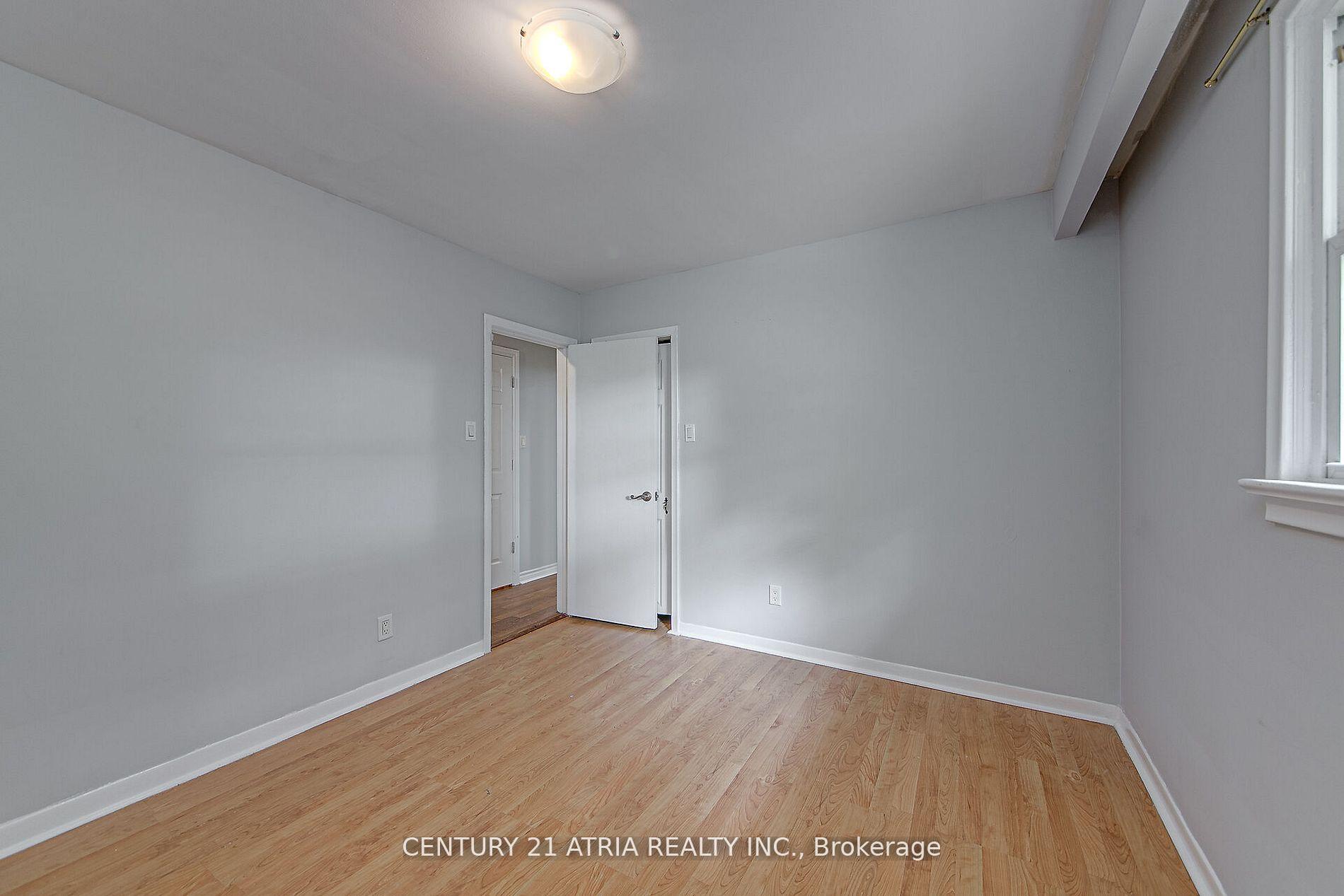 Photo 18 of 2070 St. Paul Road, Innisfil, Alcona — HOMEH