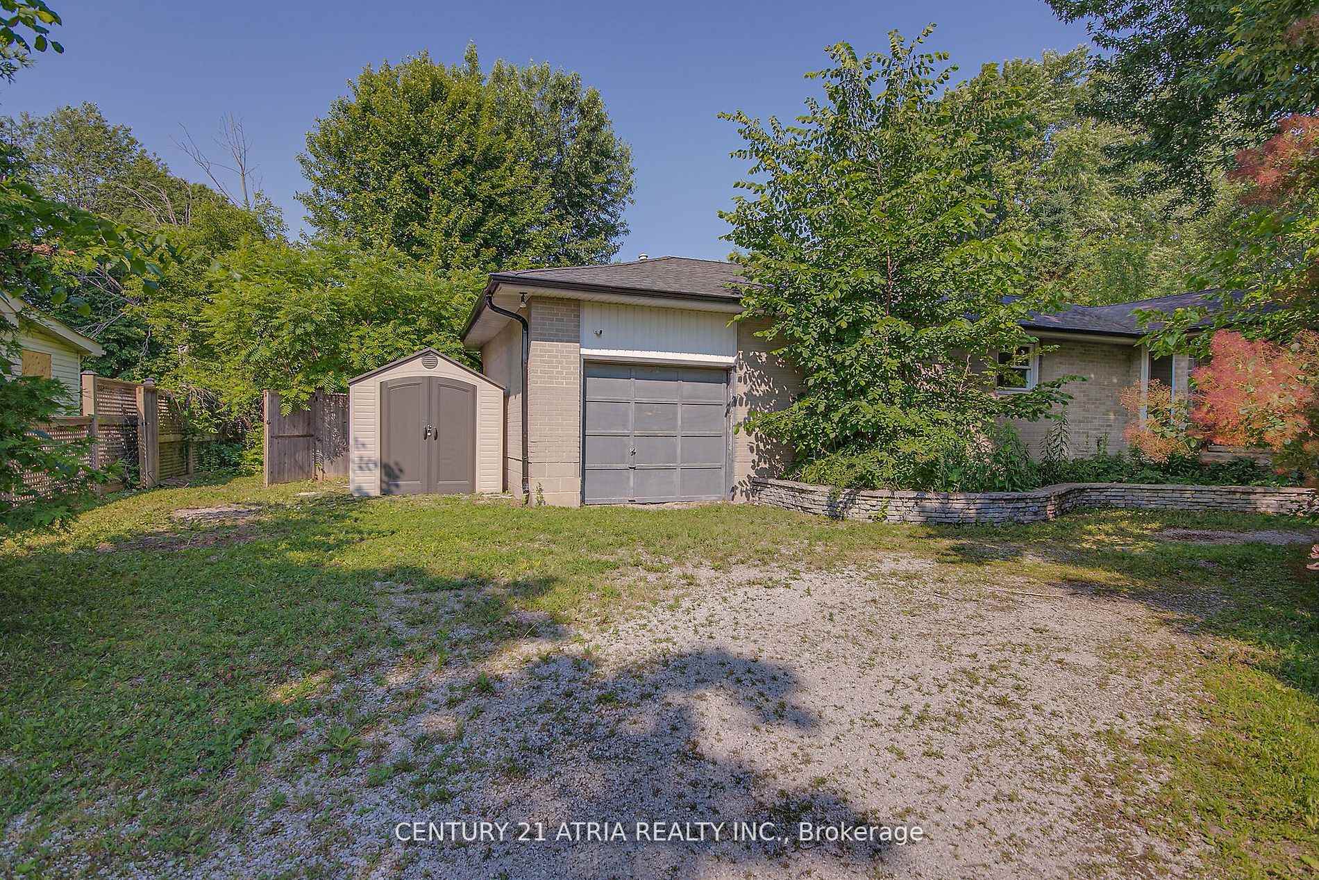 Photo 36 of 2070 St. Paul Road, Innisfil, Alcona — HOMEH