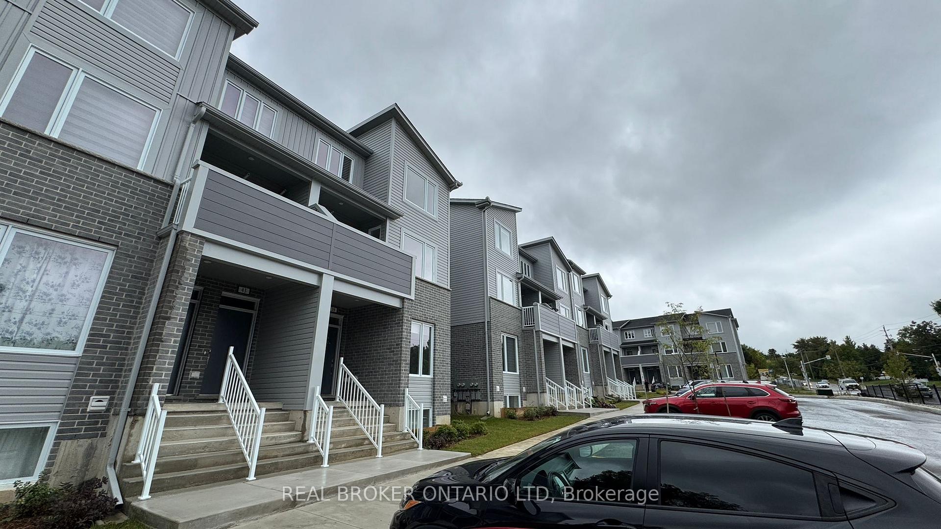 Photo 1 of Unit 44, 925 Deveron Crescent, London, South J — HOMEH