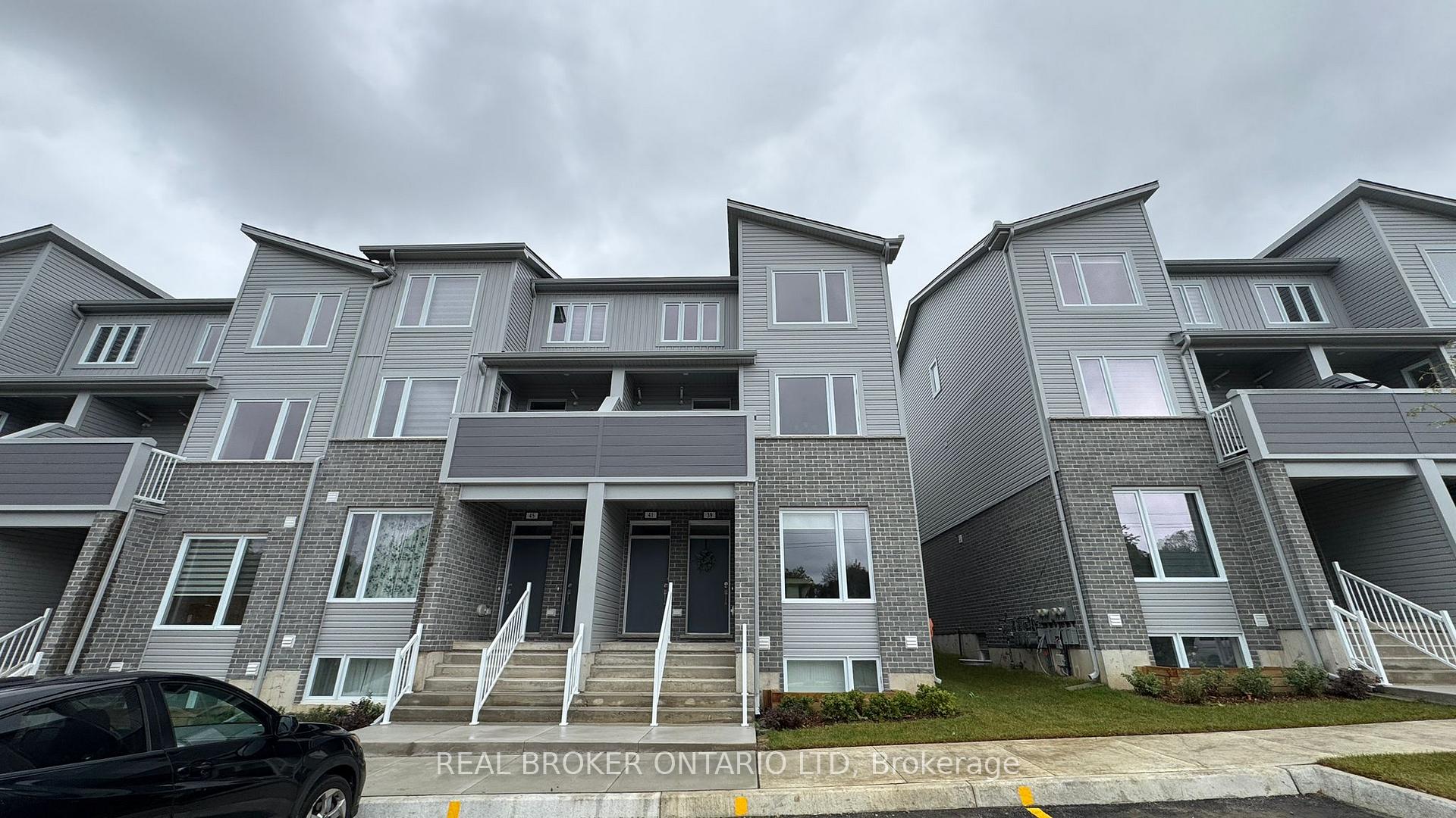 Photo 2 of Unit 44, 925 Deveron Crescent, London, South J — HOMEH
