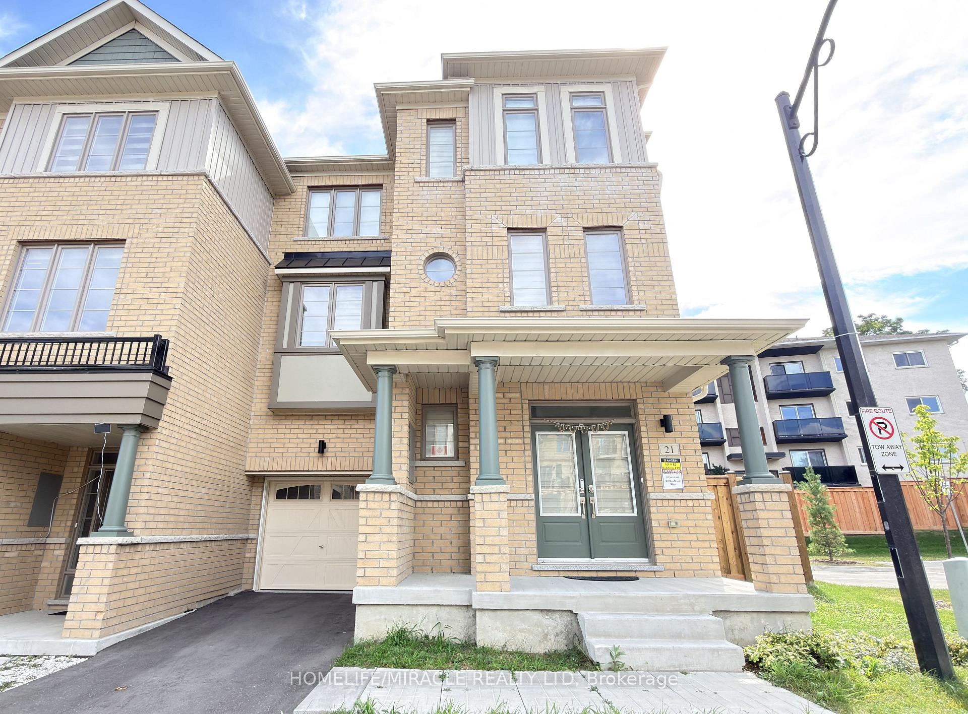 Photo 1 of 21 Nautical Way, Whitby, Port Whitby — HOMEH