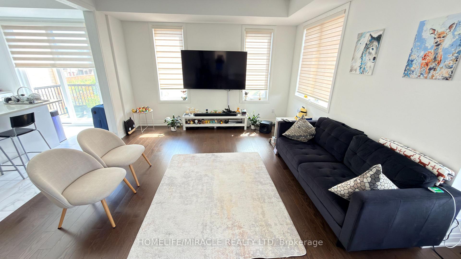 Photo 8 of 21 Nautical Way, Whitby, Port Whitby — HOMEH