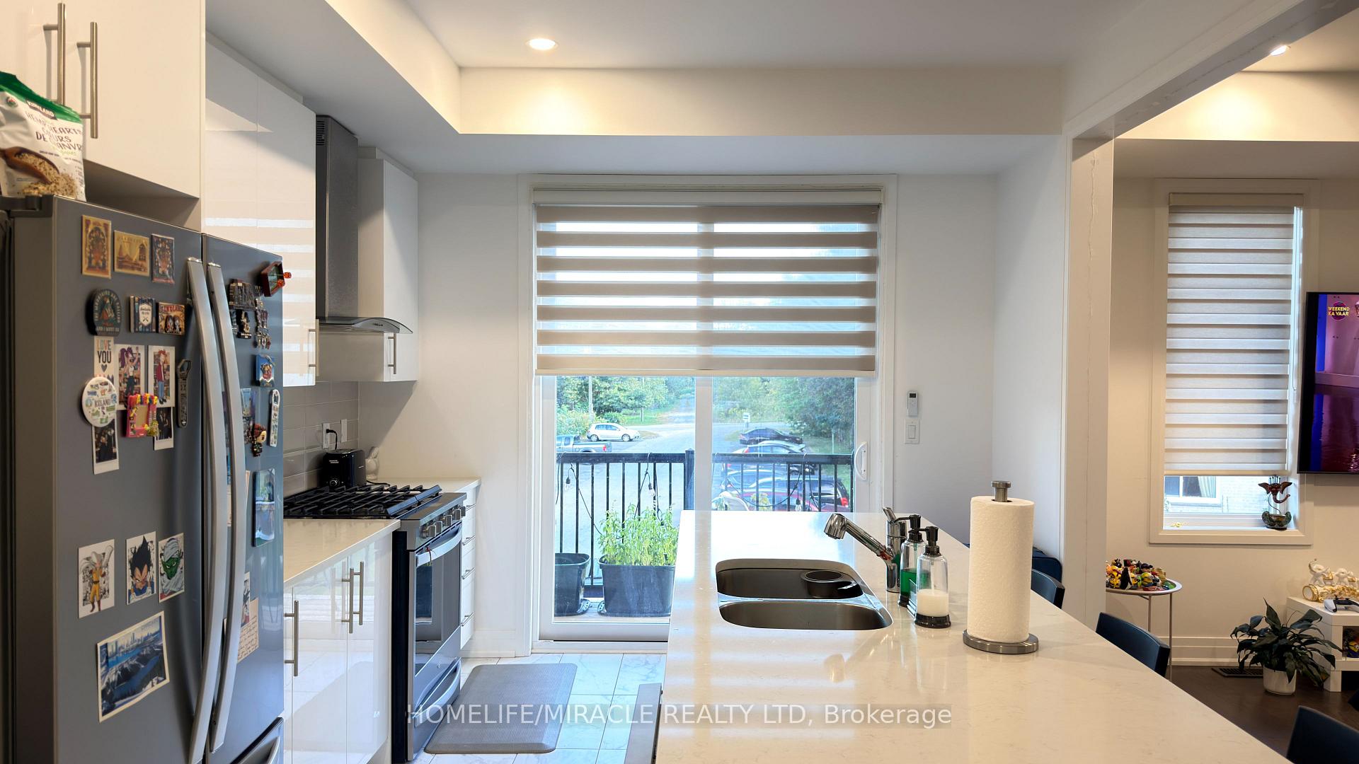 Photo 13 of 21 Nautical Way, Whitby, Port Whitby — HOMEH