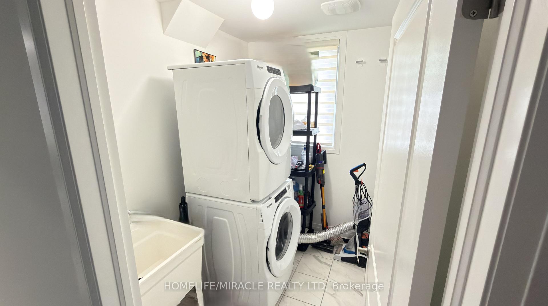 Photo 35 of 21 Nautical Way, Whitby, Port Whitby — HOMEH