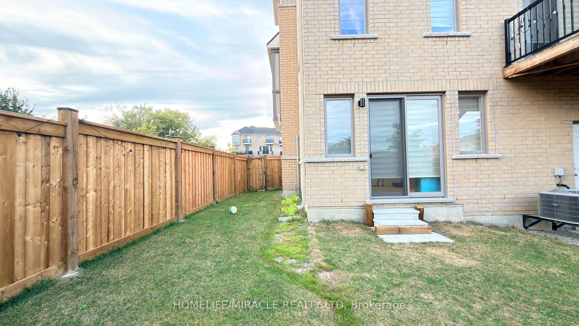 Photo 40 of 21 Nautical Way, Whitby, Port Whitby — HOMEH
