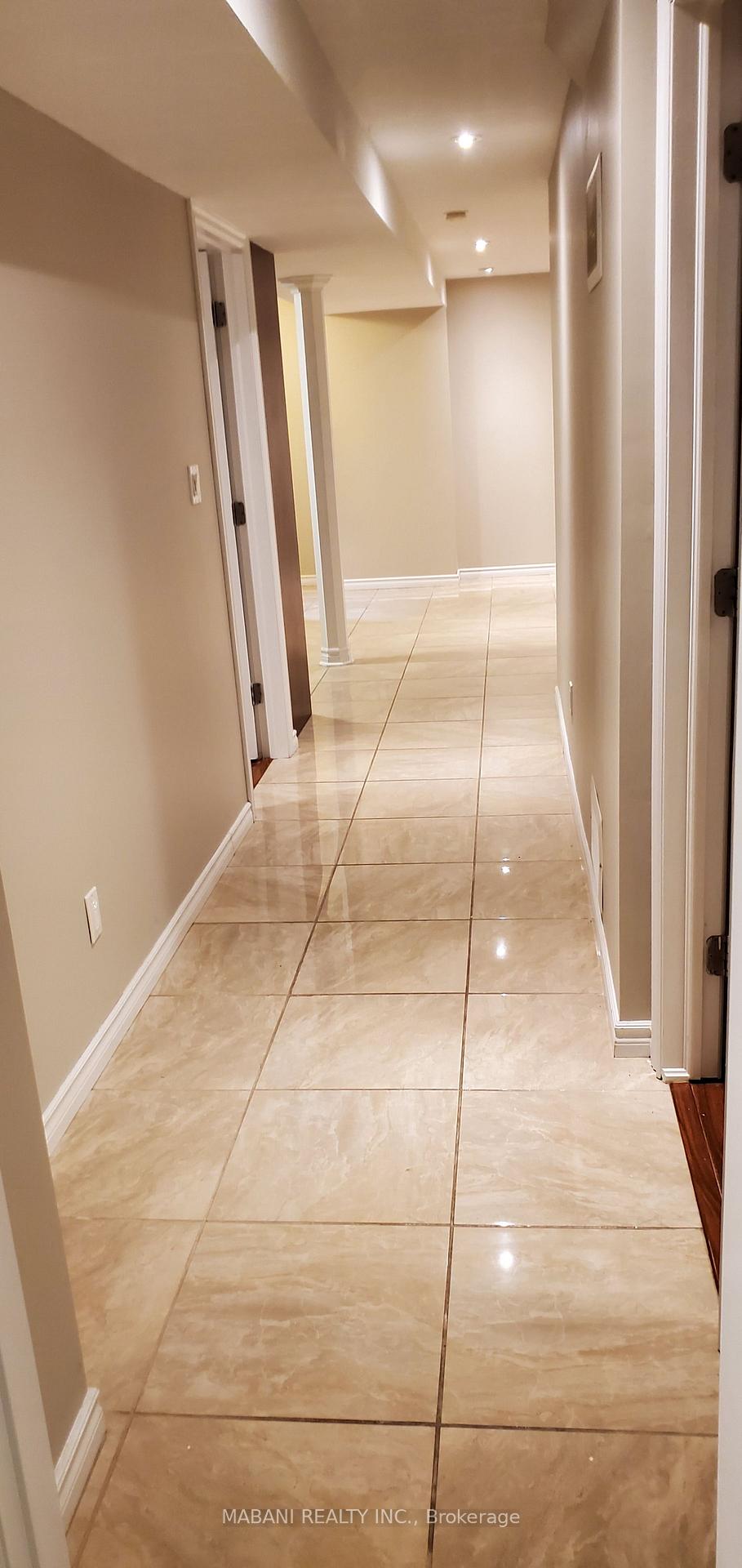 Photo 3 of Unit - Bsmt, 7270 Terragar Boulevard, Mississauga, Lisgar — HOMEH