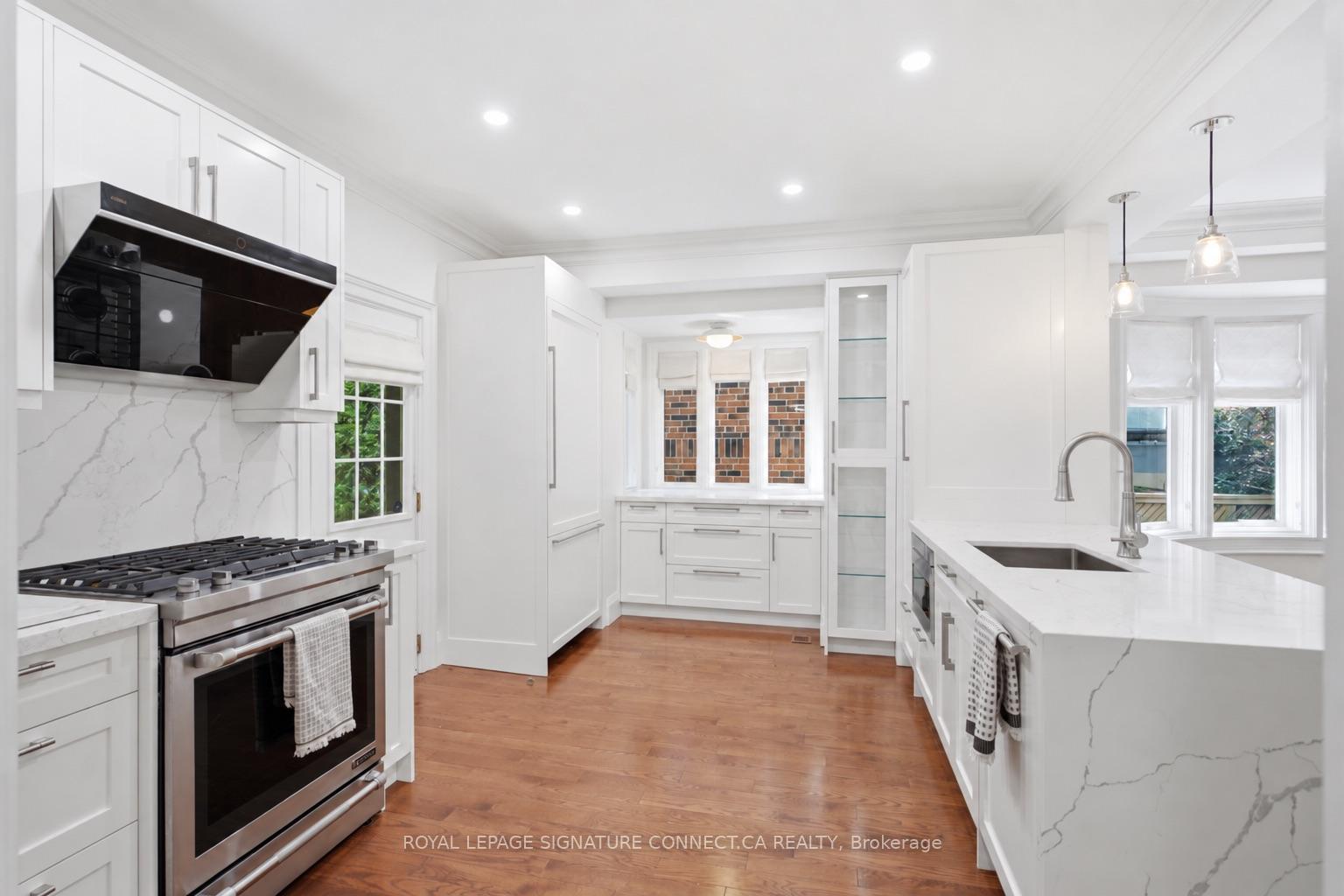 Photo 5 of 39 Glengowan Road, Toronto, Lawrence Park South — HOMEH