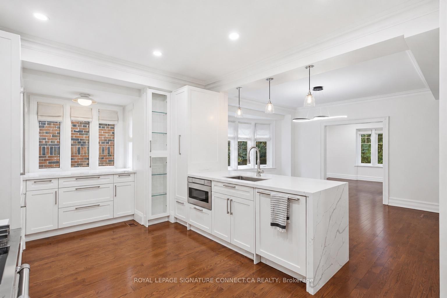 Photo 6 of 39 Glengowan Road, Toronto, Lawrence Park South — HOMEH