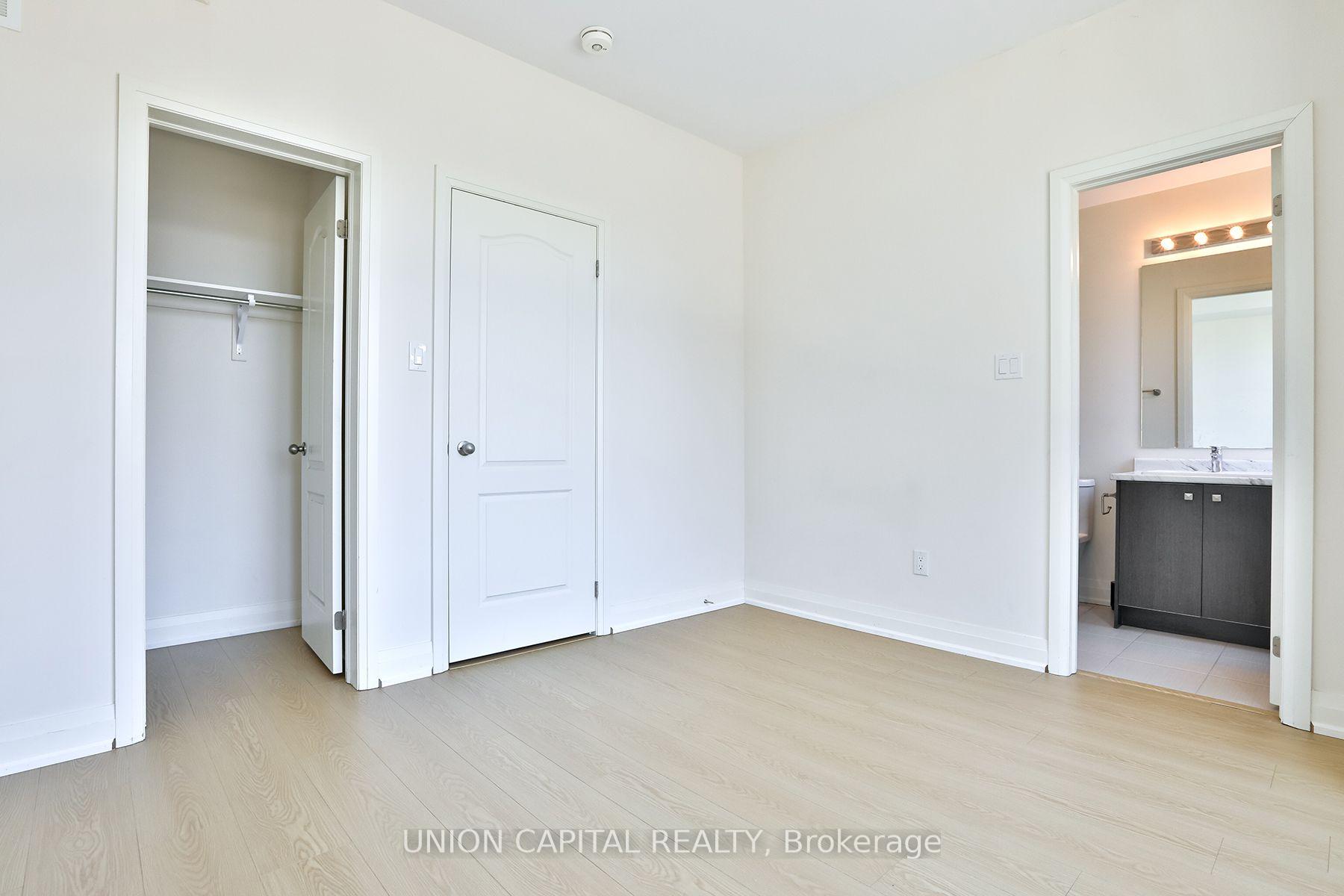 Photo 13 of 46 William Saville Street, Markham, Unionville — HOMEH