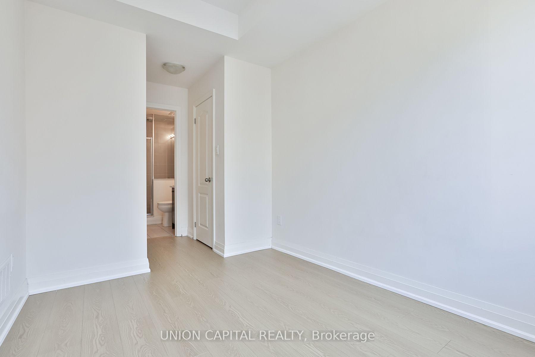 Photo 19 of 46 William Saville Street, Markham, Unionville — HOMEH