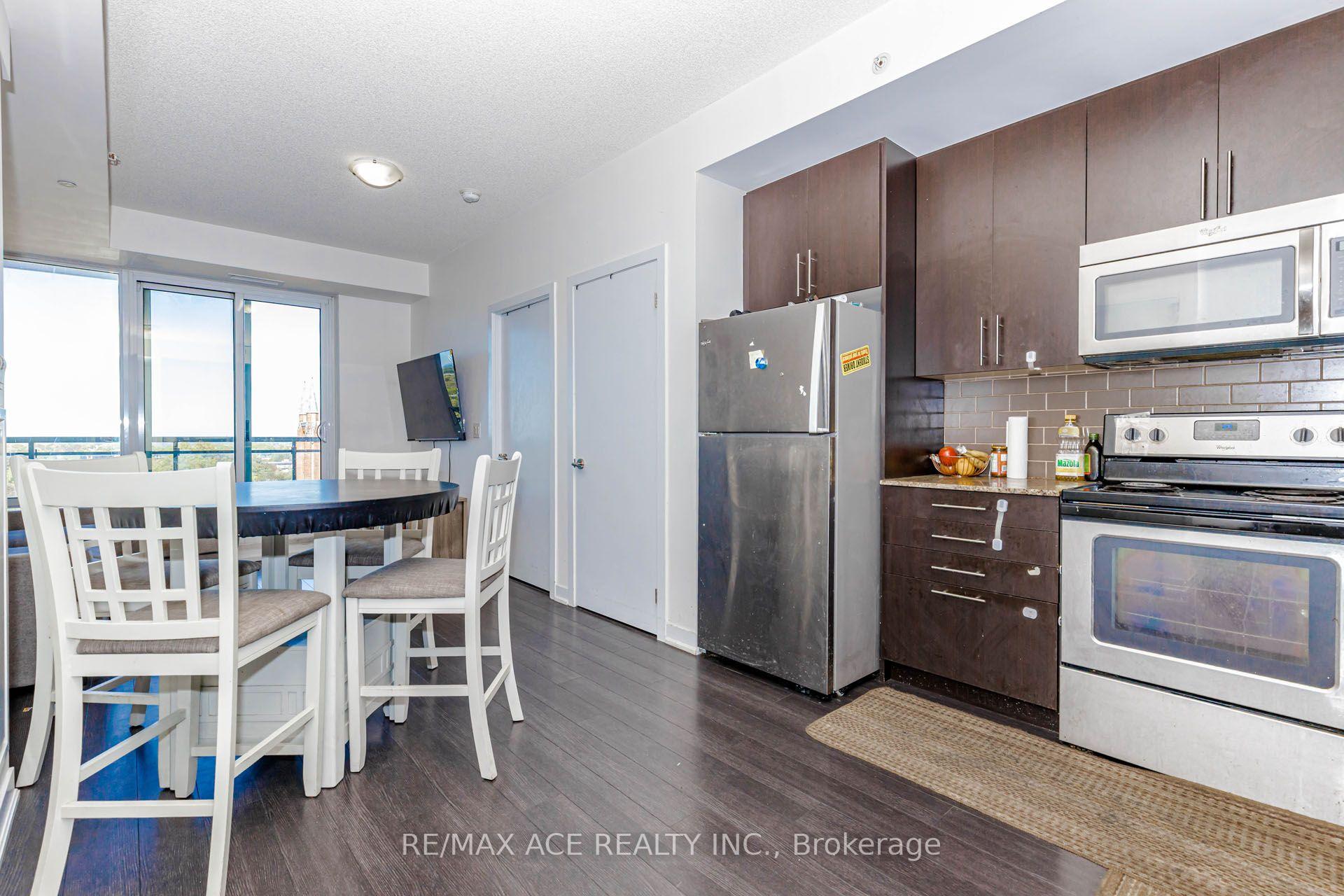 Photo 15 of Unit 1103, 85 Duke Street W, Kitchener, City Commercial Core — HOMEH