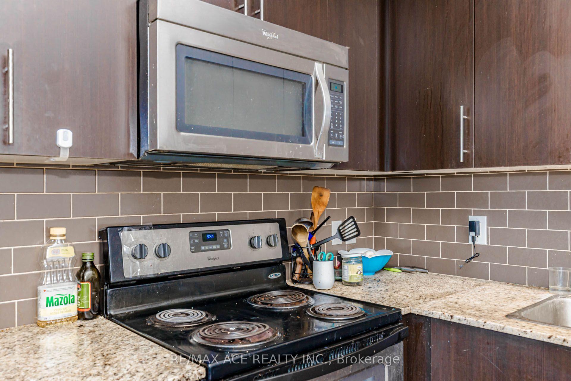 Photo 17 of Unit 1103, 85 Duke Street W, Kitchener, City Commercial Core — HOMEH