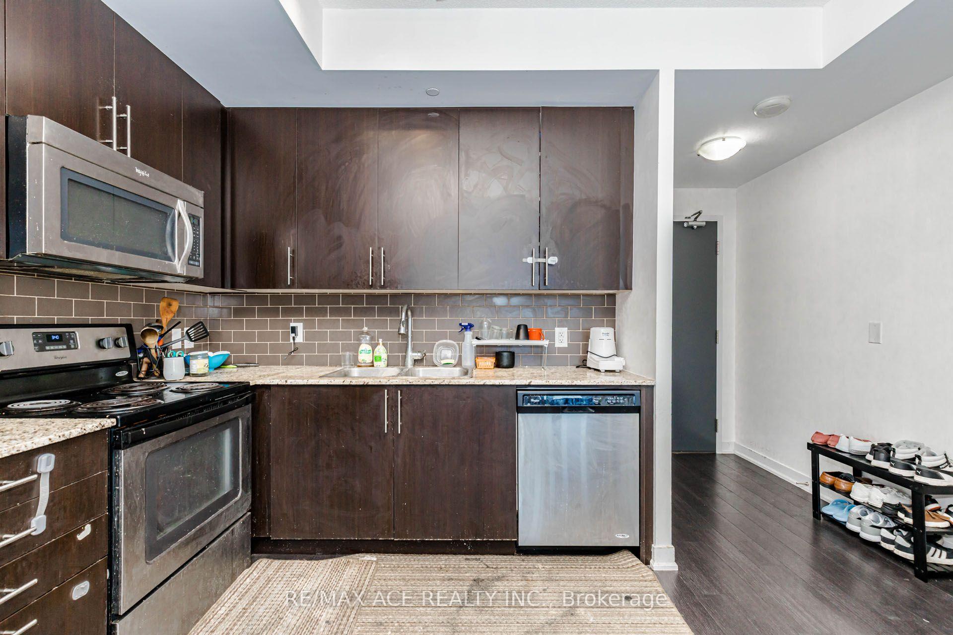 Photo 20 of Unit 1103, 85 Duke Street W, Kitchener, City Commercial Core — HOMEH