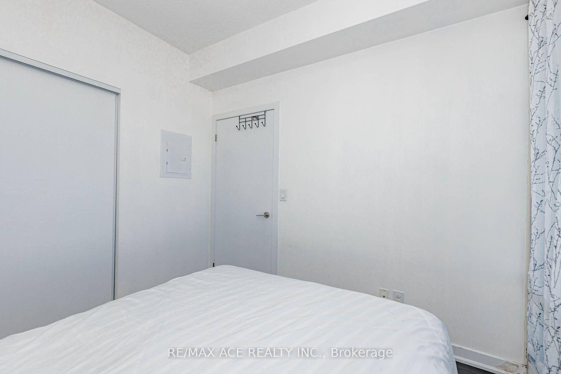 Photo 30 of Unit 1103, 85 Duke Street W, Kitchener, City Commercial Core — HOMEH