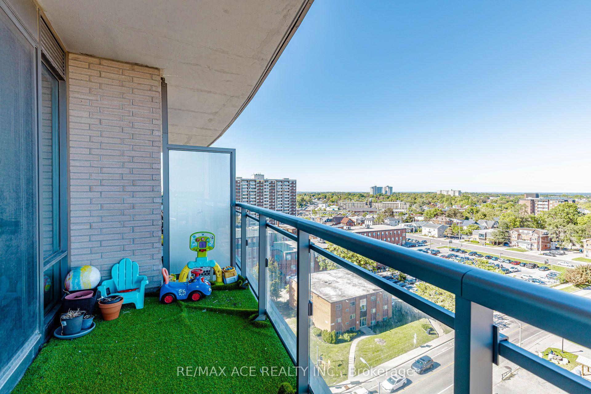 Photo 35 of Unit 1103, 85 Duke Street W, Kitchener, City Commercial Core — HOMEH