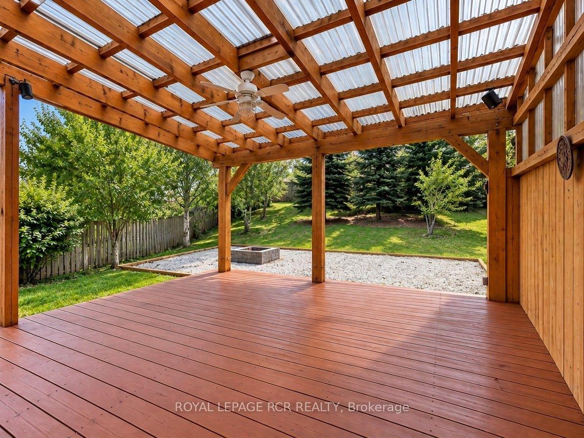 Photo 8 of 86 Tarquini Crescent, Caledon, Bolton West — HOMEH