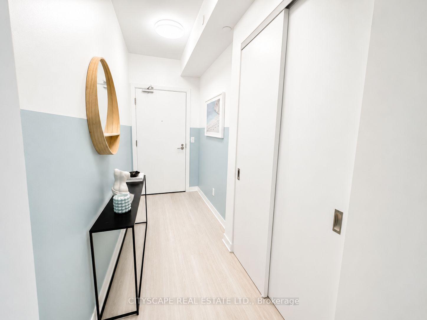 Photo 5 of Unit 506, 185 Alberta Avenue, Toronto, Oakwood Village — HOMEH