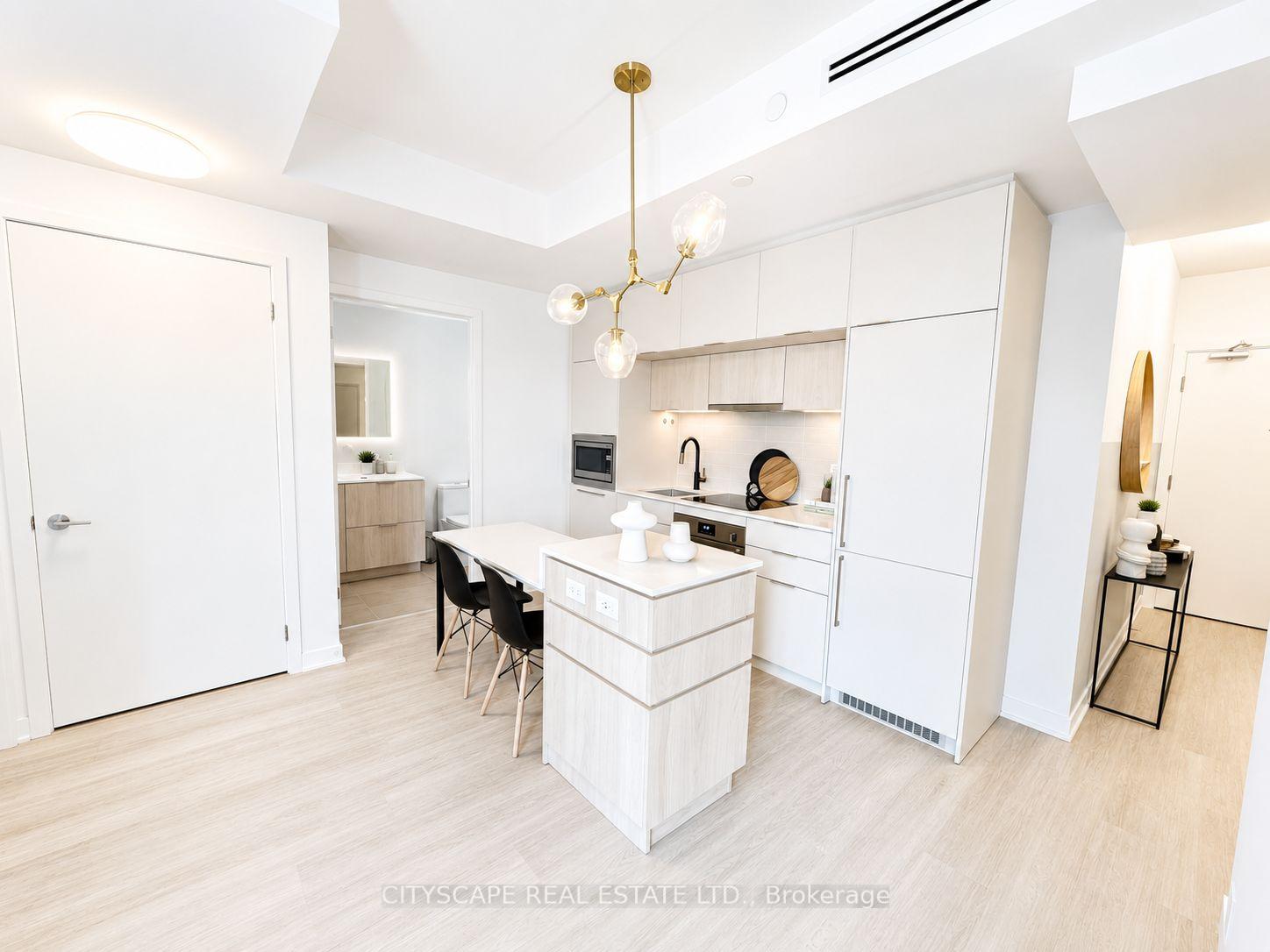 Photo 9 of Unit 506, 185 Alberta Avenue, Toronto, Oakwood Village — HOMEH