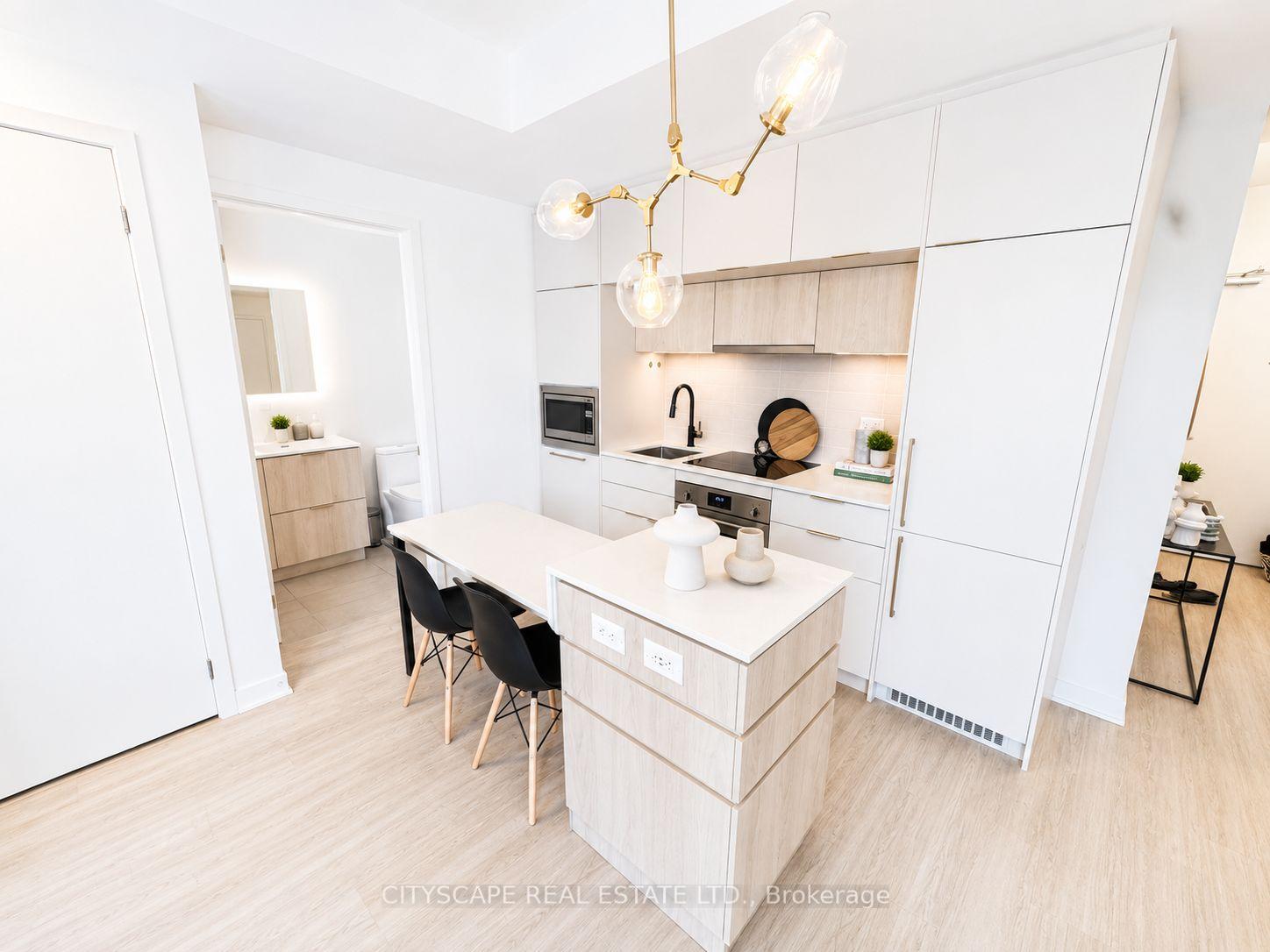 Photo 11 of Unit 506, 185 Alberta Avenue, Toronto, Oakwood Village — HOMEH