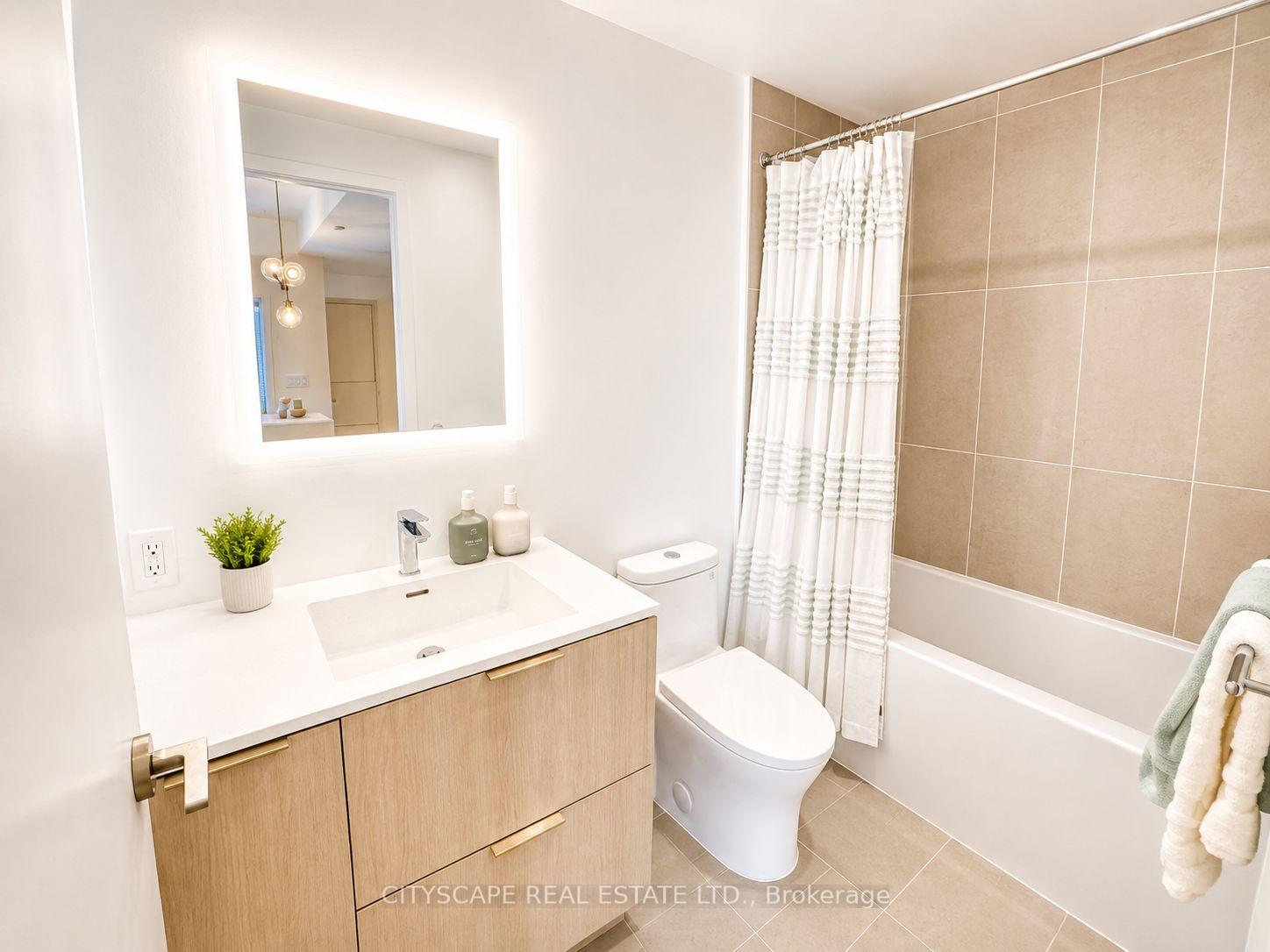 Photo 16 of Unit 506, 185 Alberta Avenue, Toronto, Oakwood Village — HOMEH