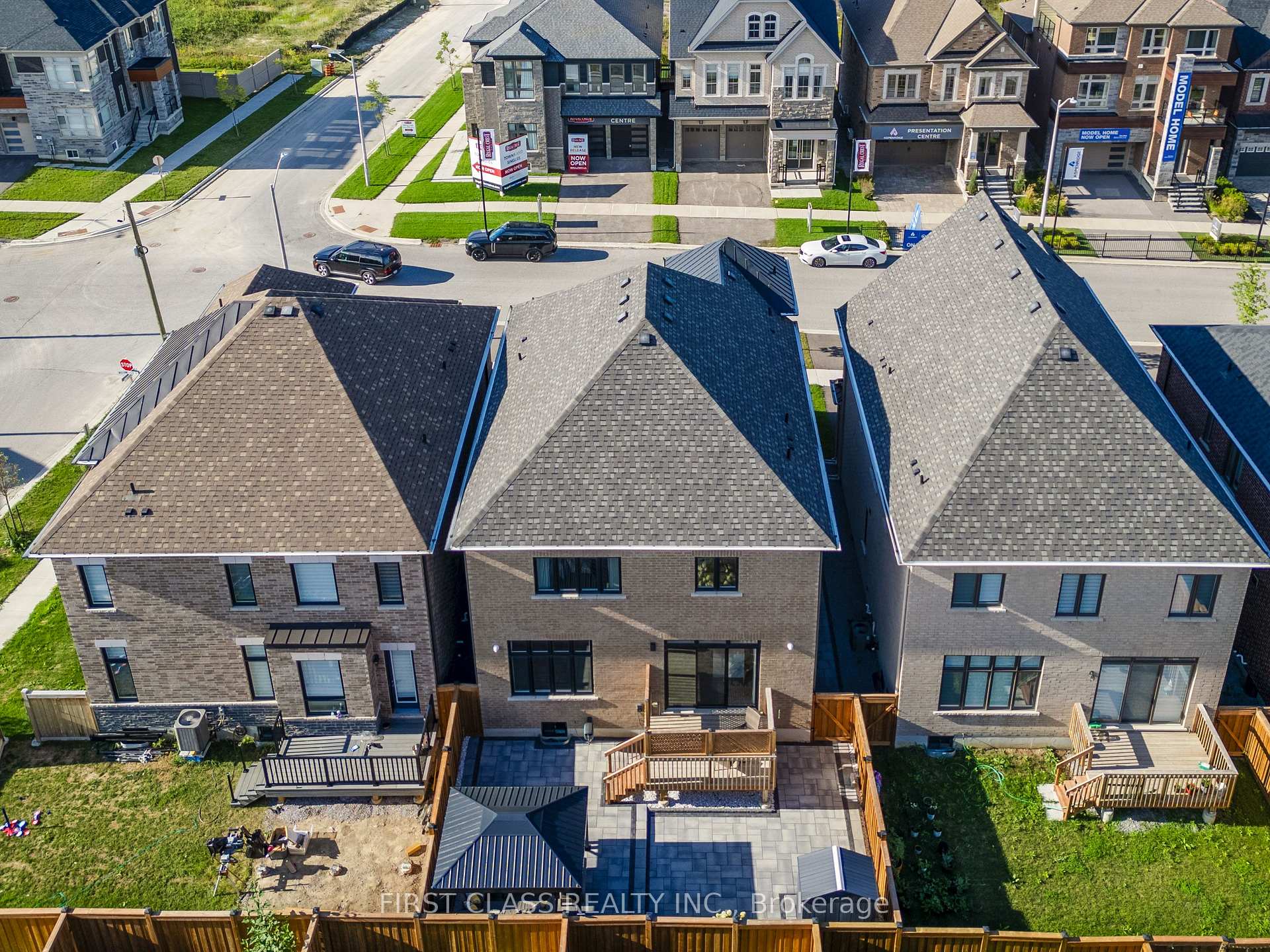 Photo 6 of 19 William Logan Drive, Richmond Hill, Rural Richmond Hill — HOMEH
