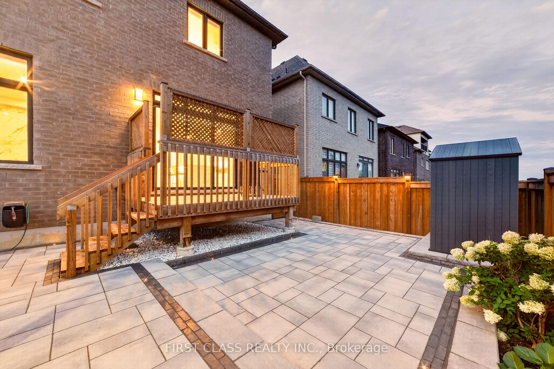 Photo 11 of 19 William Logan Drive, Richmond Hill, Rural Richmond Hill — HOMEH