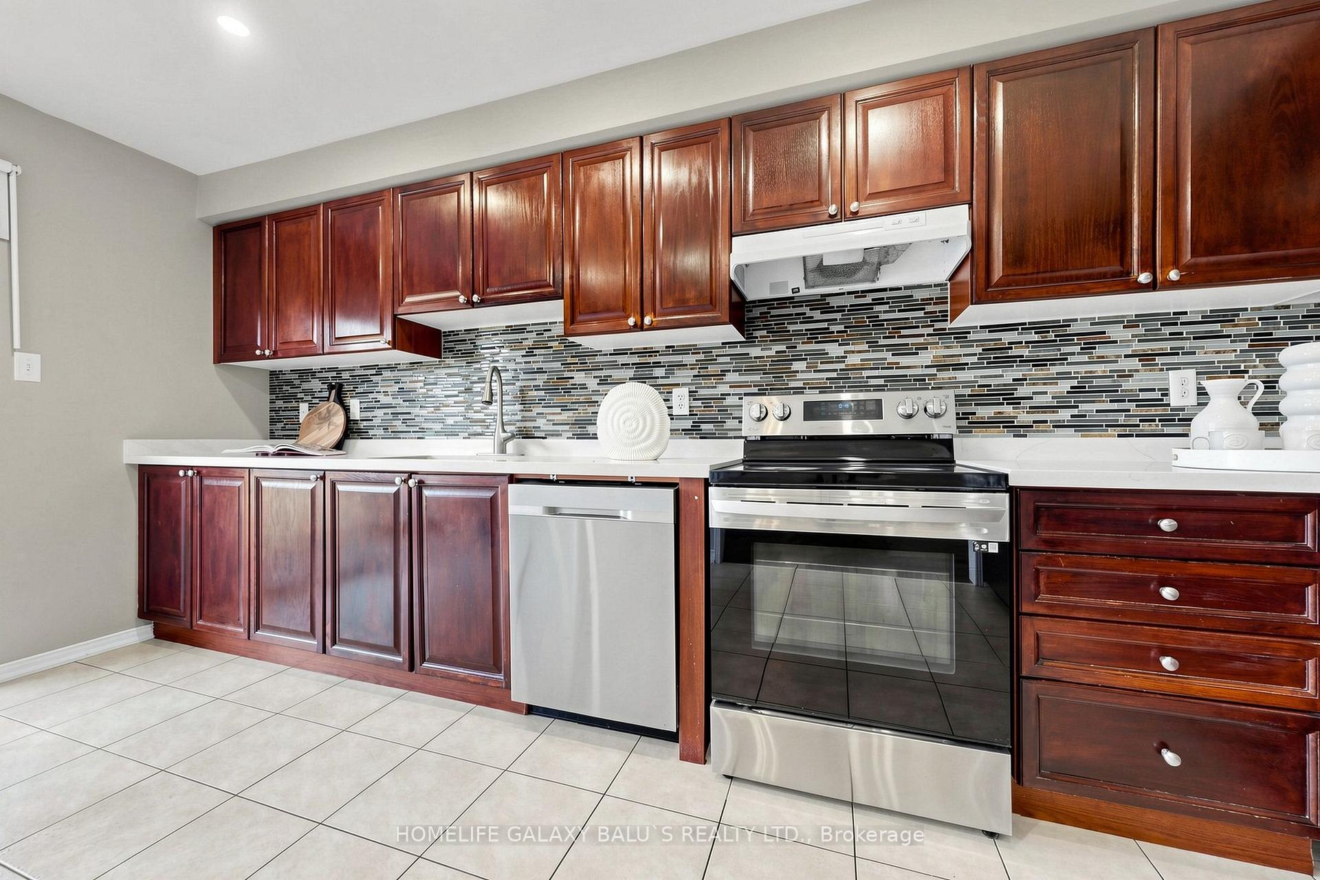 Photo 12 of 2383 Winlord Place, Oshawa, Windfields — HOMEH