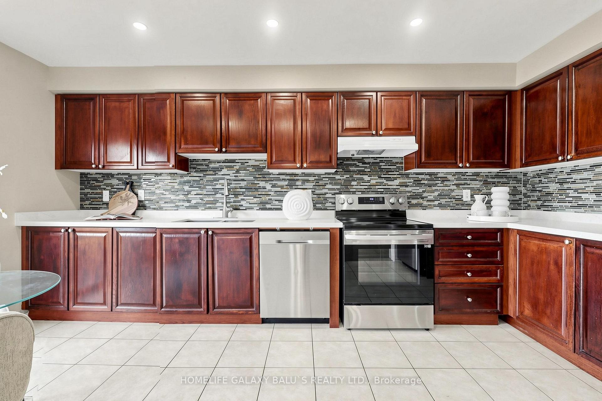 Photo 13 of 2383 Winlord Place, Oshawa, Windfields — HOMEH