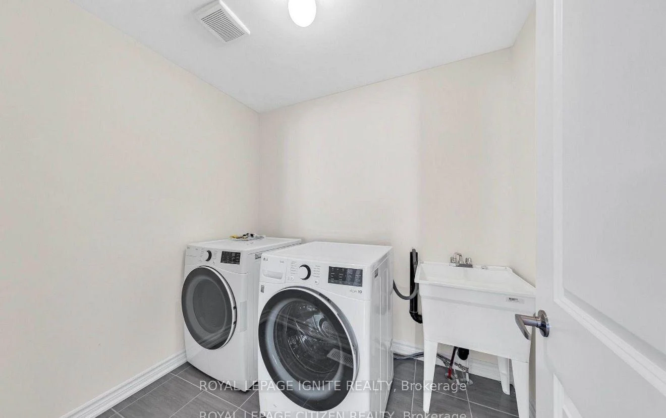 Photo 32 of 1151 Skyridge Boulevard, Pickering, Rural Pickering — HOMEH