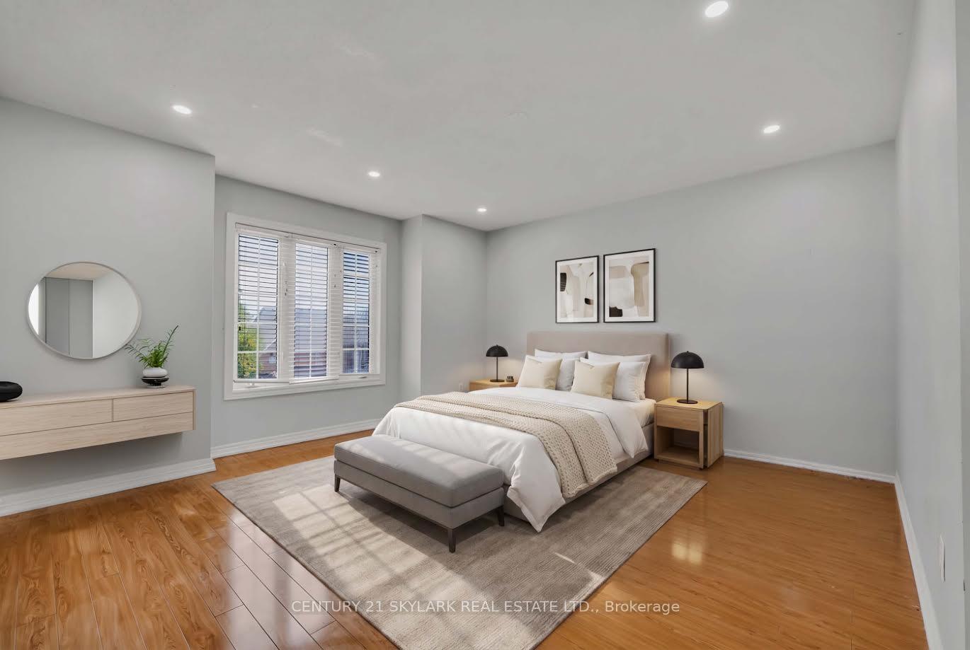 Photo 18 of 44 Fallstar Crescent, Brampton, Fletcher's Meadow — HOMEH