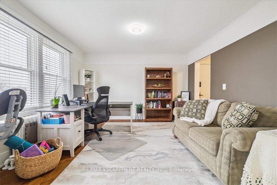 Photo 15 of Unit 6, 21 Mountwood Avenue, Hamilton, Corktown — HOMEH
