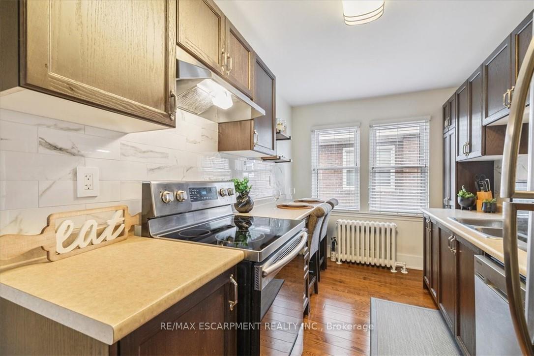 Photo 28 of Unit 6, 21 Mountwood Avenue, Hamilton, Corktown — HOMEH