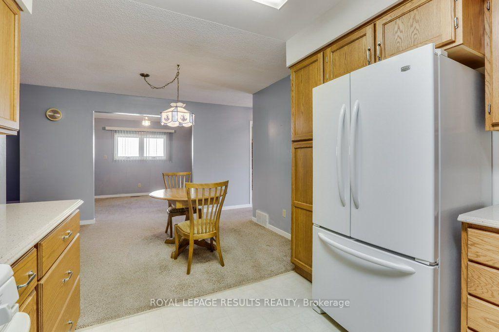 Photo 16 of 71 Edwin Crescent, Tillsonburg — HOMEH