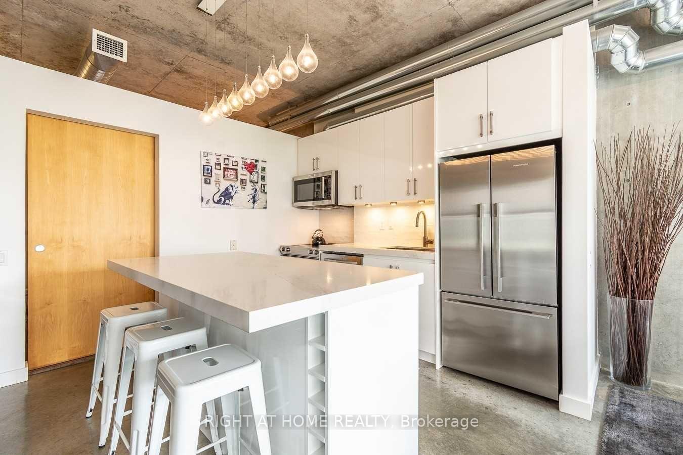 Photo 5 of Unit 308, 29 Camden Street, Toronto, Waterfront Communities — HOMEH