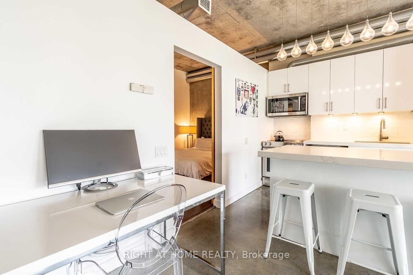 Photo 7 of Unit 308, 29 Camden Street, Toronto, Waterfront Communities — HOMEH