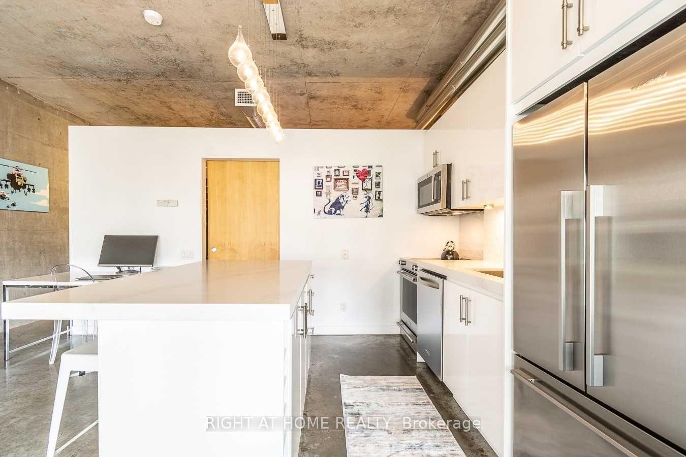 Photo 9 of Unit 308, 29 Camden Street, Toronto, Waterfront Communities — HOMEH
