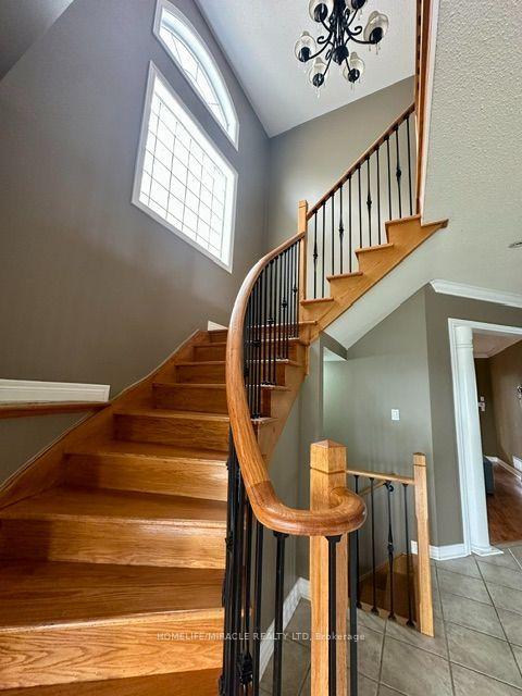 Photo 4 of 323 Alexander Crescent, Milton, Dempsey — HOMEH