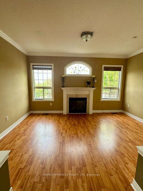Photo 7 of 323 Alexander Crescent, Milton, Dempsey — HOMEH