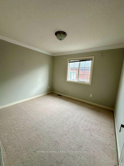 Photo 18 of 323 Alexander Crescent, Milton, Dempsey — HOMEH