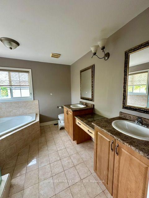 Photo 20 of 323 Alexander Crescent, Milton, Dempsey — HOMEH