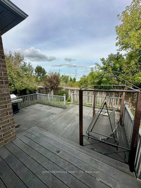 Photo 30 of 323 Alexander Crescent, Milton, Dempsey — HOMEH