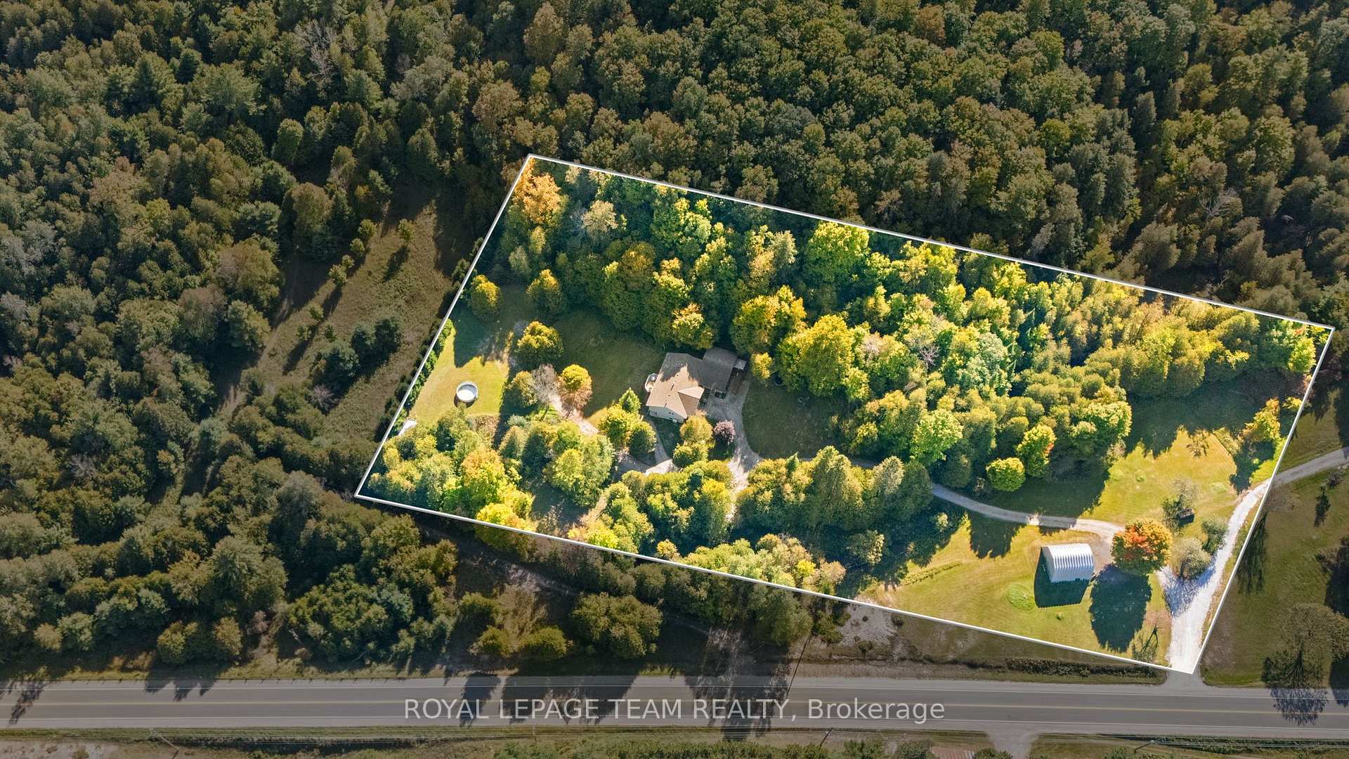 Photo 4 of 5195 Mcdonald's Corners Road, Lanark Highlands, Lanark Highlands (Dalhousie) Twp — HOMEH