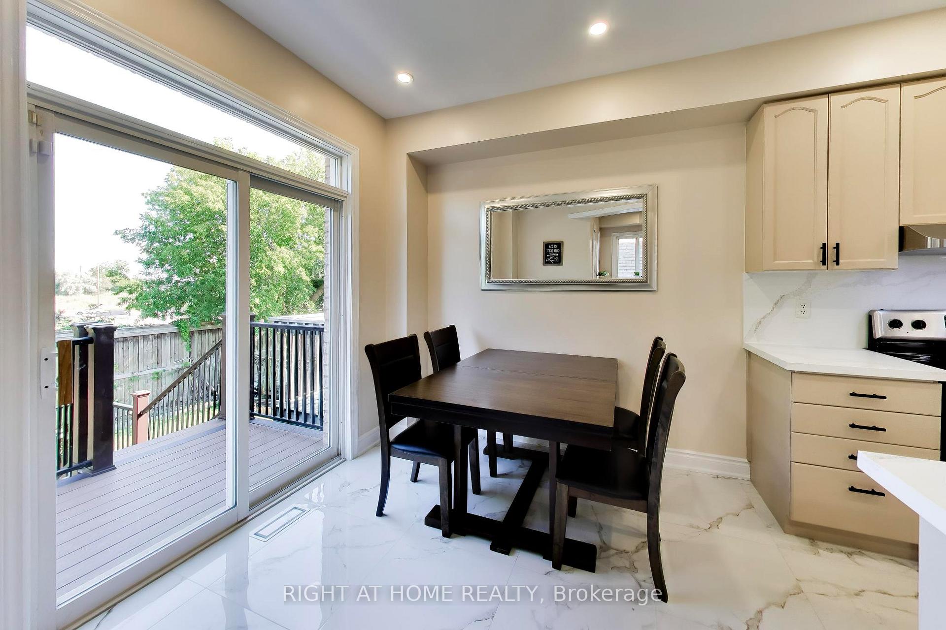 Photo 8 of 237 Terra Road, Vaughan, East Woodbridge — HOMEH