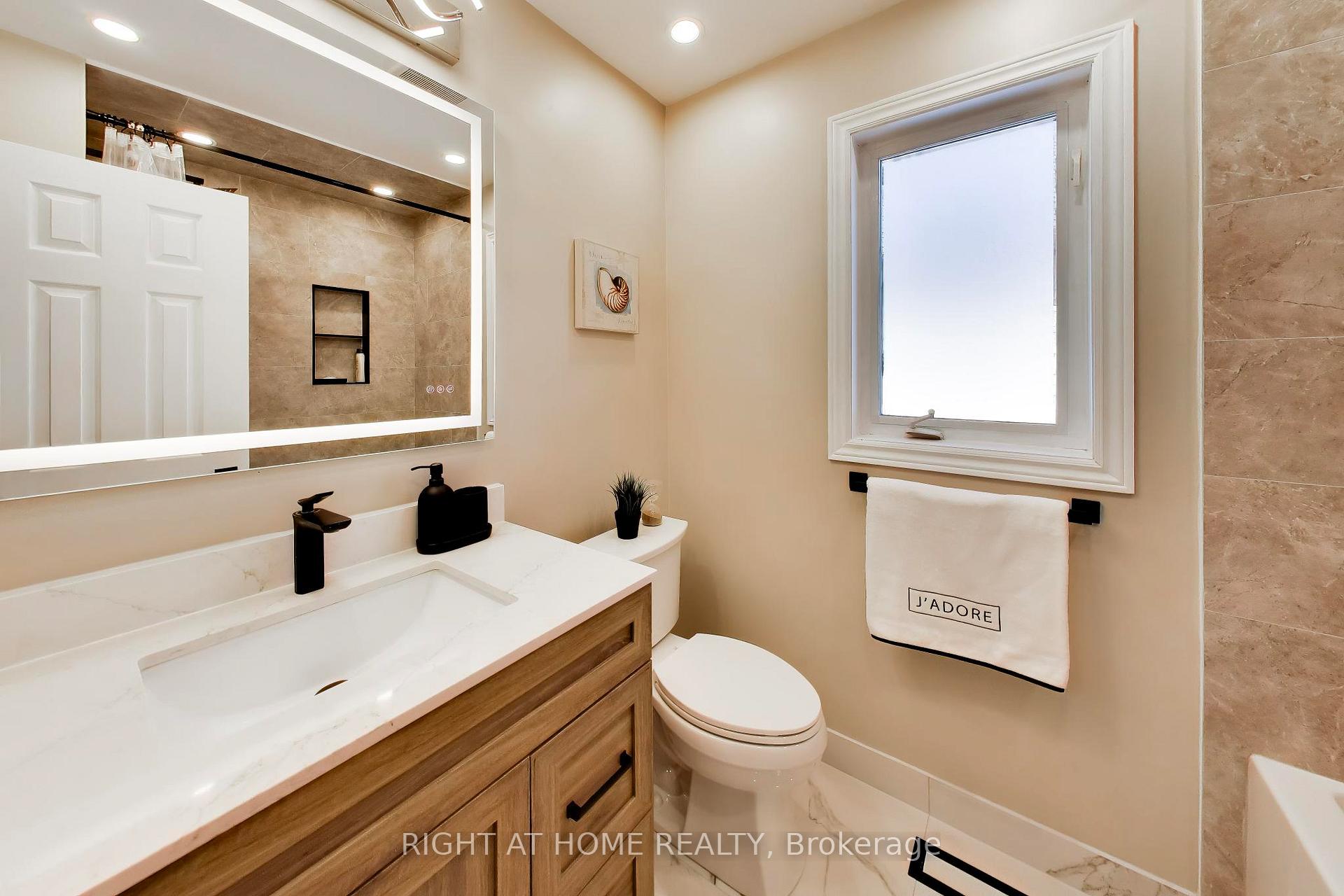 Photo 16 of 237 Terra Road, Vaughan, East Woodbridge — HOMEH